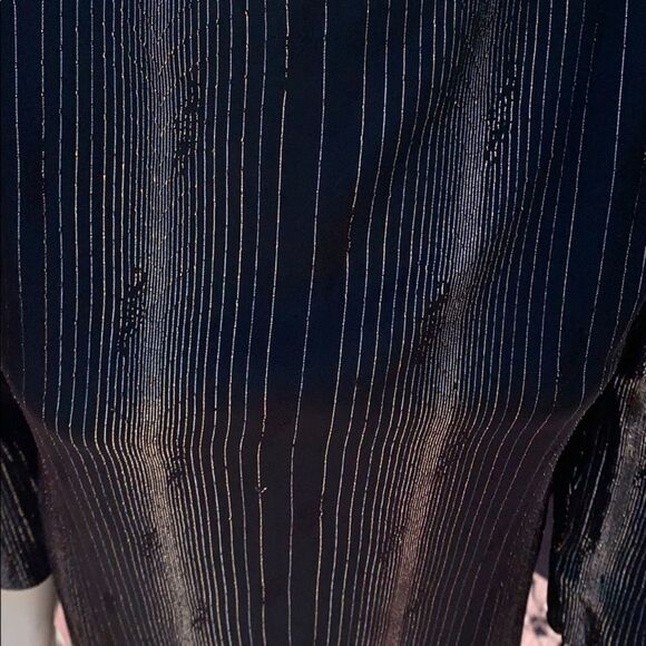 VGT long sleeve metallic gold midi dress. Size medium - Picture 13 of 16